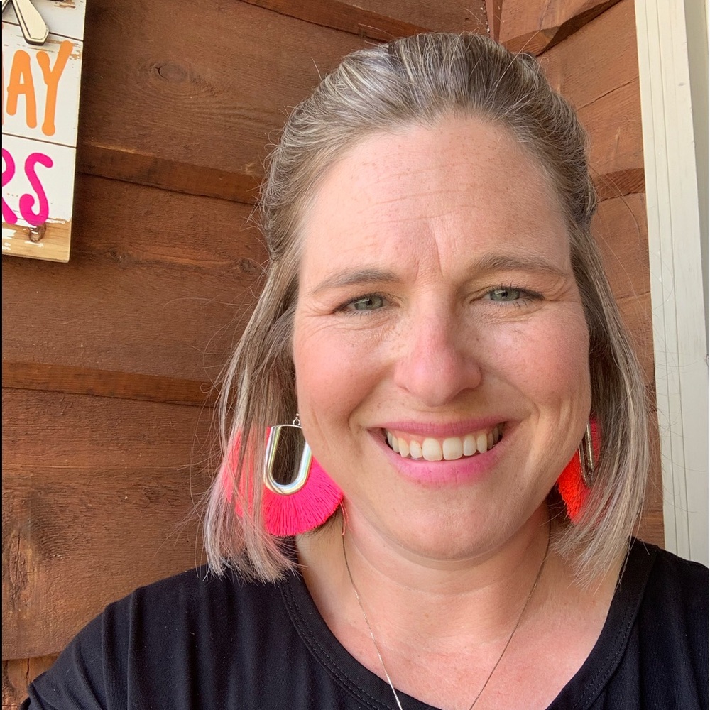 Meet your Posher, Diane